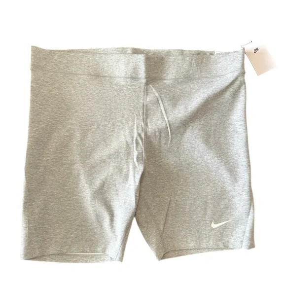 Nike Heather Gray High-Rise Tight Fit 8” Shorts NWT - Picture 7 of 9
